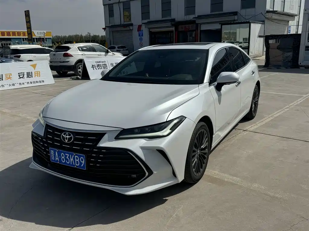 Toyota Avalon 2022