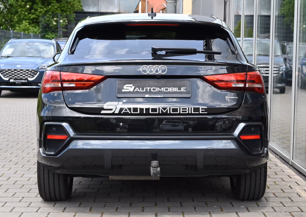 Audi Q3 2021