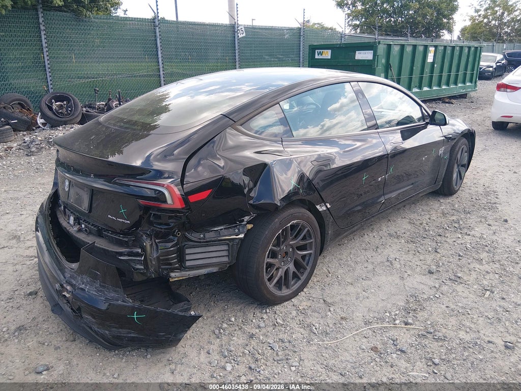 Tesla Model 3 2025