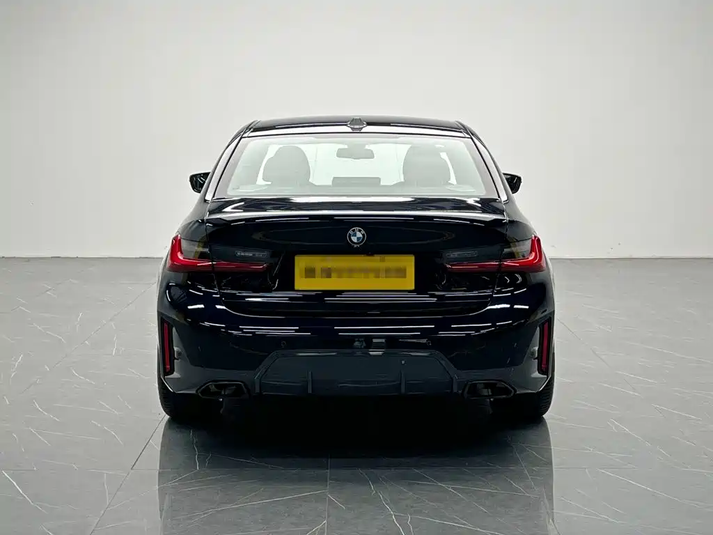 BMW 3 серии 2024