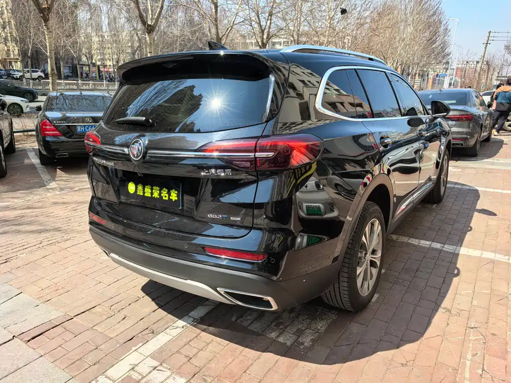 Buick Enclave 2022