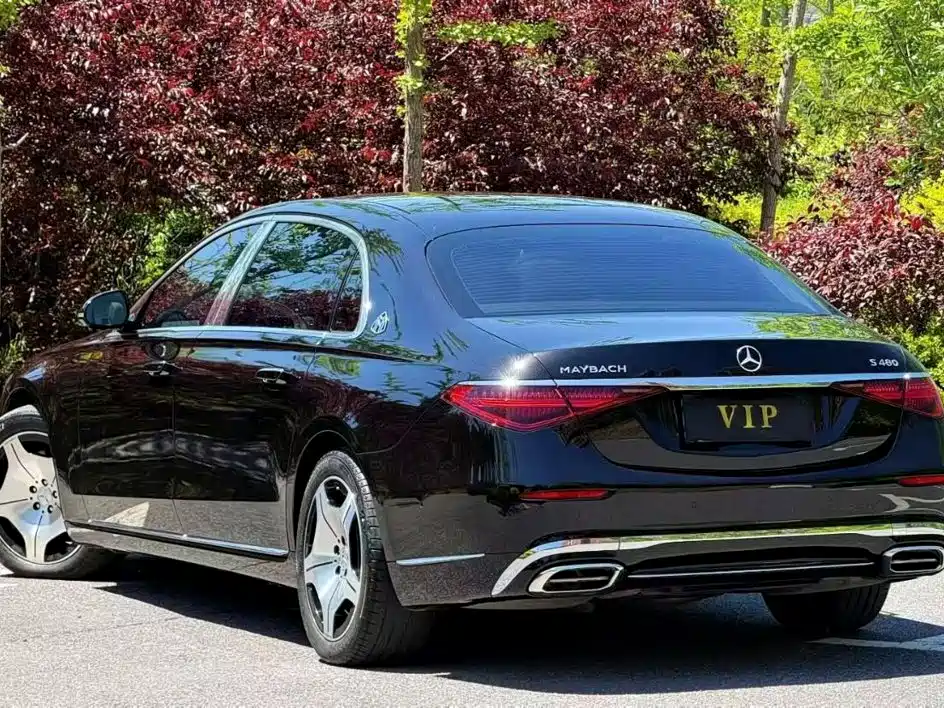 Mercedes-Benz S-Класс 2023