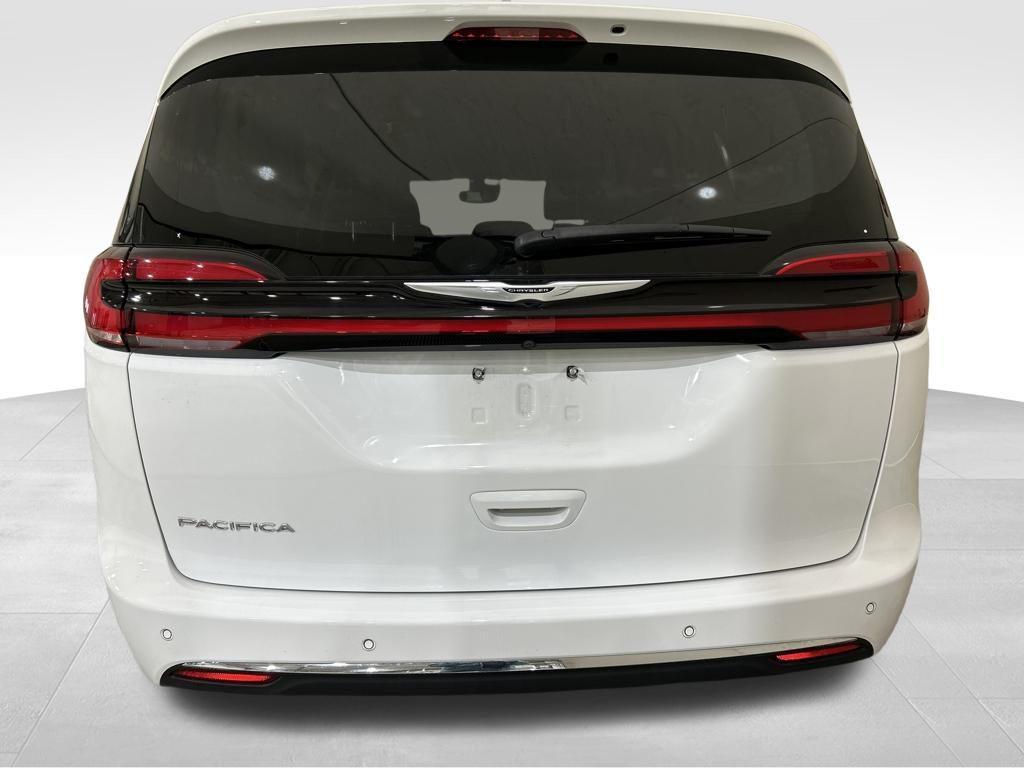 Chrysler Pacifica 2024