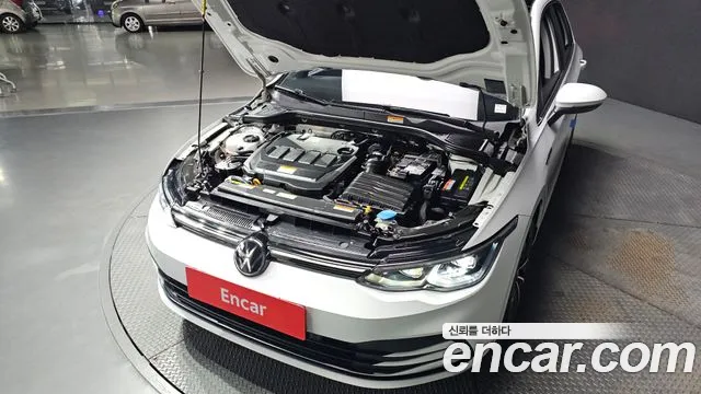 Volkswagen Golf 2023