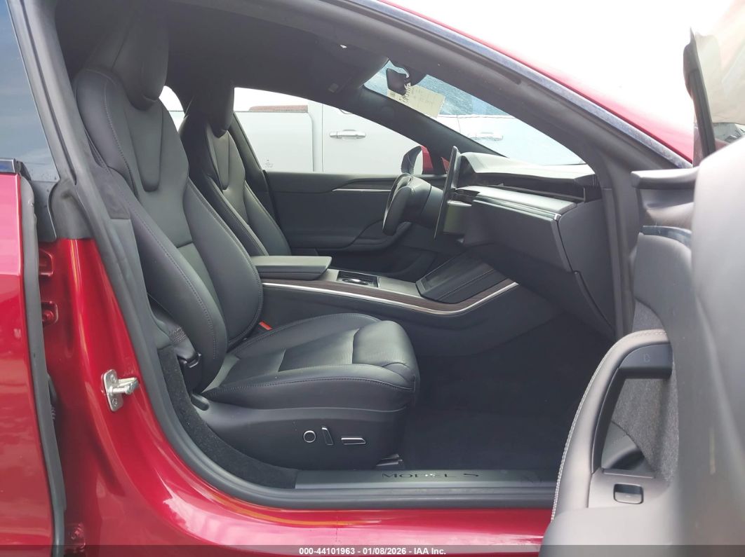 Tesla Model S 2024