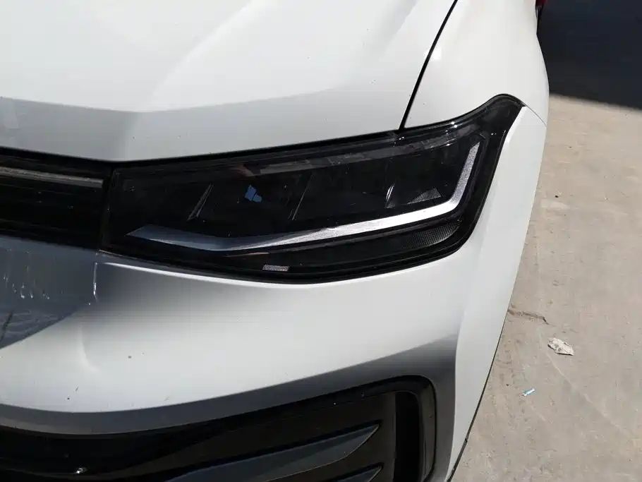 Volkswagen Tharu 2025
