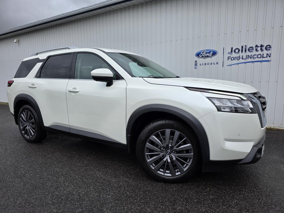 Nissan Pathfinder 2022