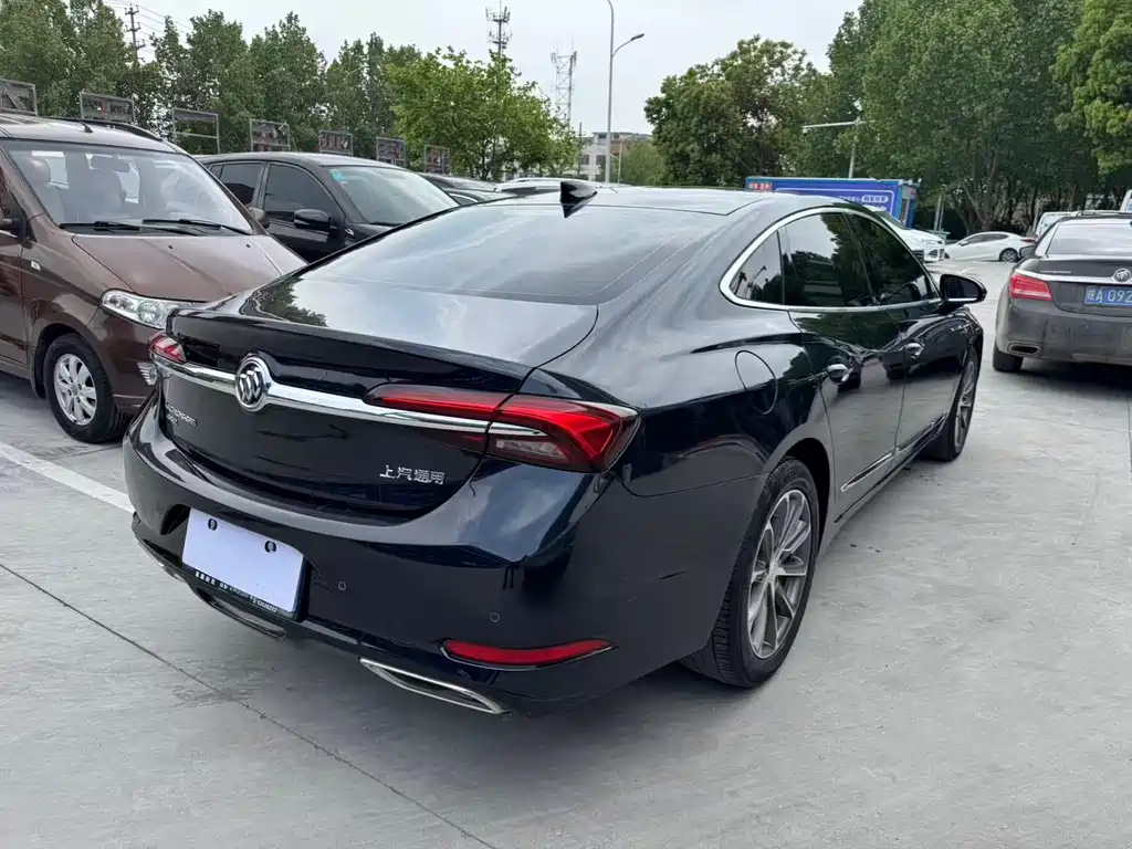 Buick LaCrosse 2021