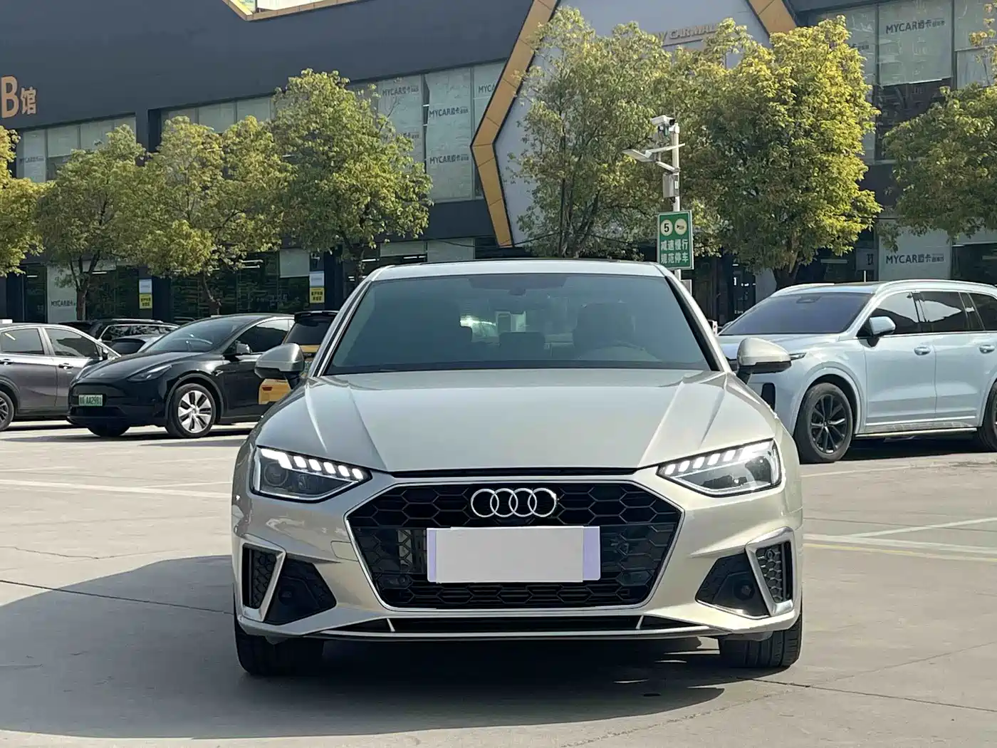 Audi A4 2024