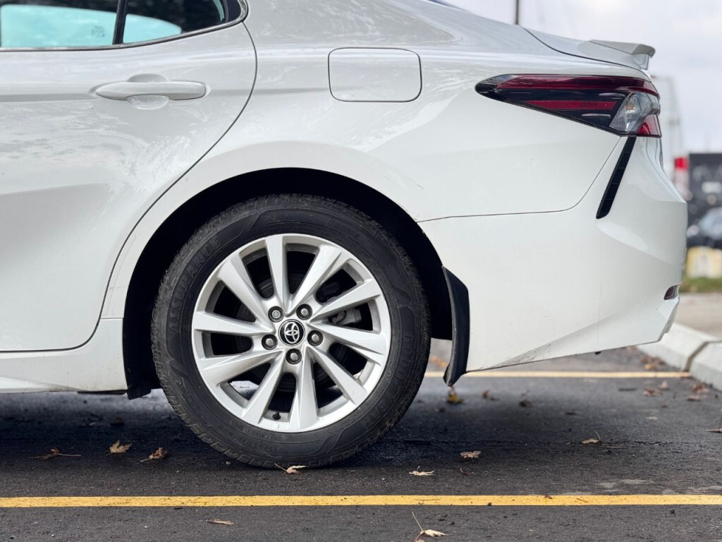 Toyota Camry 2024
