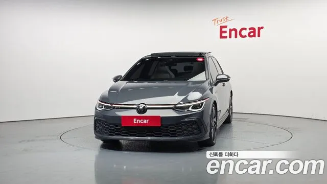 Volkswagen Golf 2023