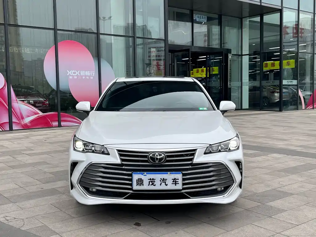 Toyota Avalon 2021