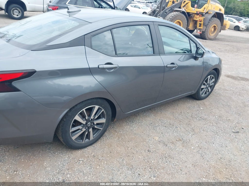 Nissan Versa 2021