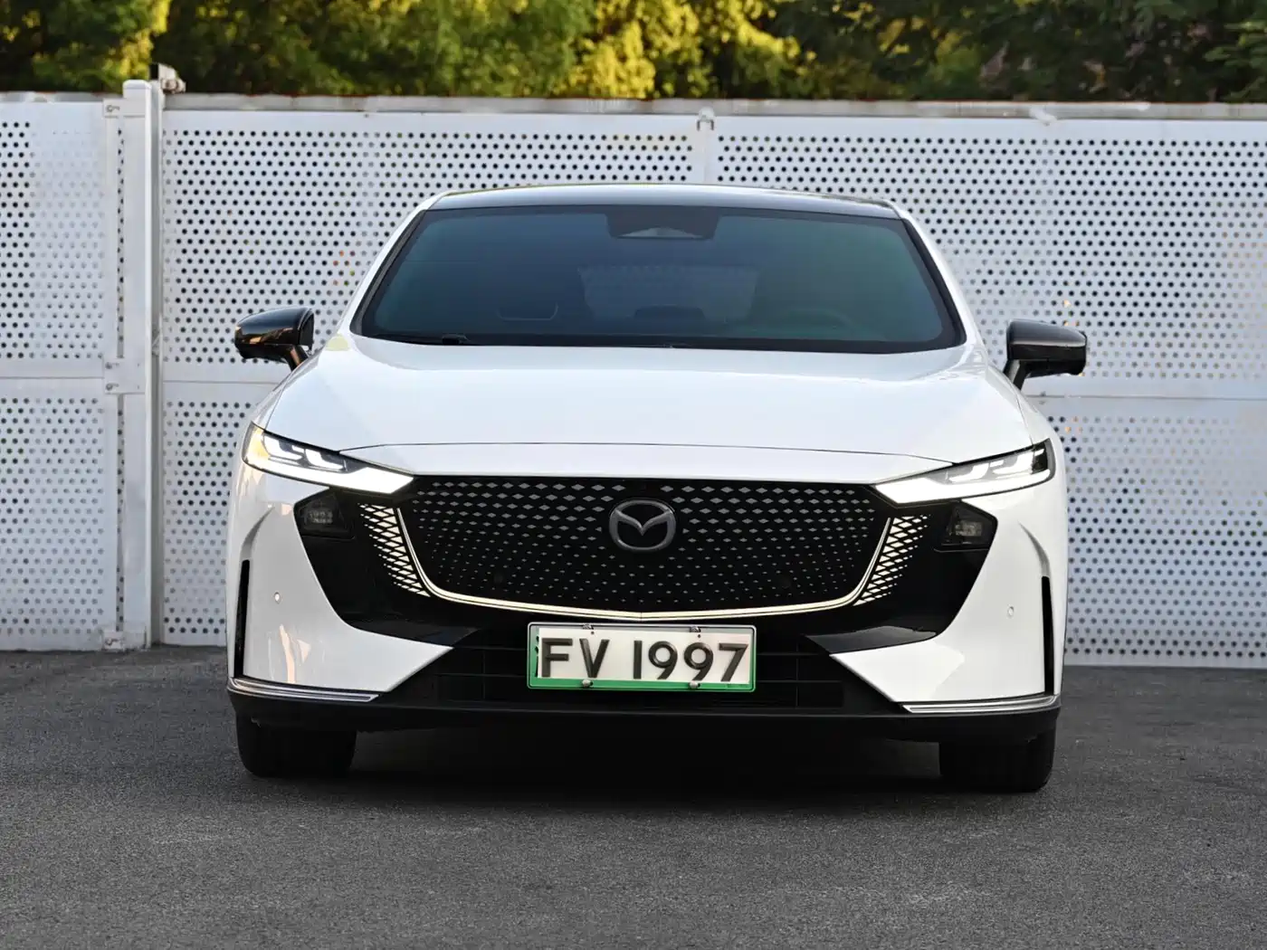 Mazda EZ-6 2025