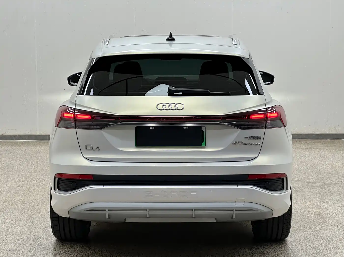Audi Q4 e-tron 2024