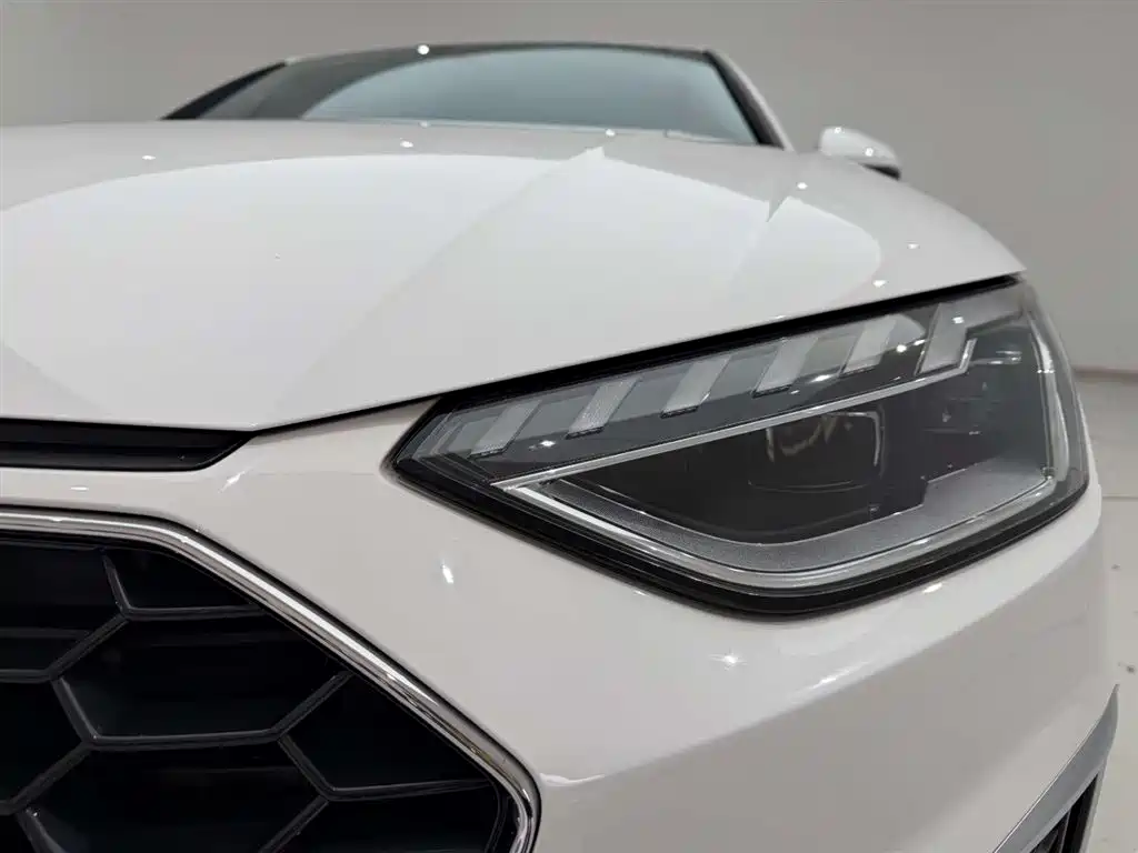 Audi A4 2021