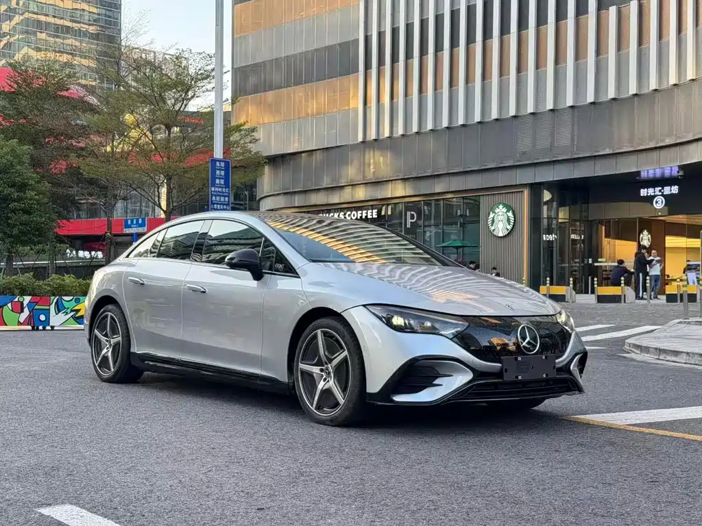 Mercedes-Benz EQE 2022