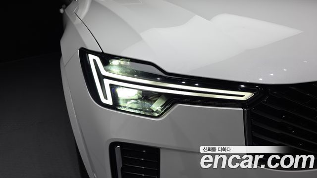 Volvo XC90 2025