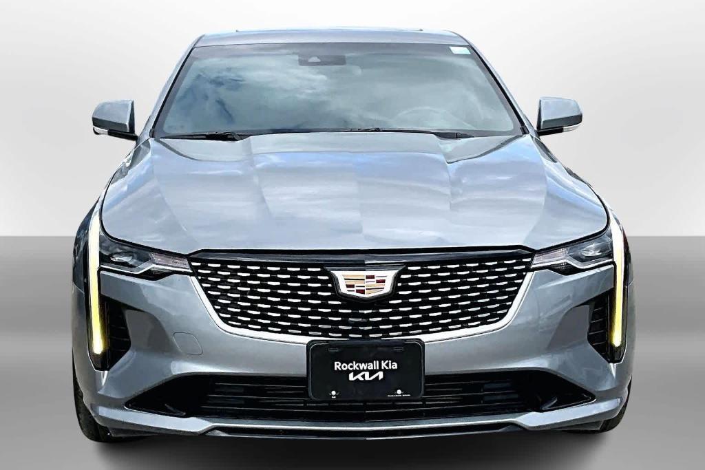 Cadillac CT4 2023