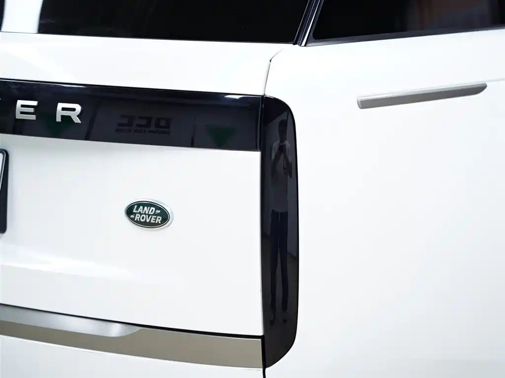 Land Rover Range Rover 2023