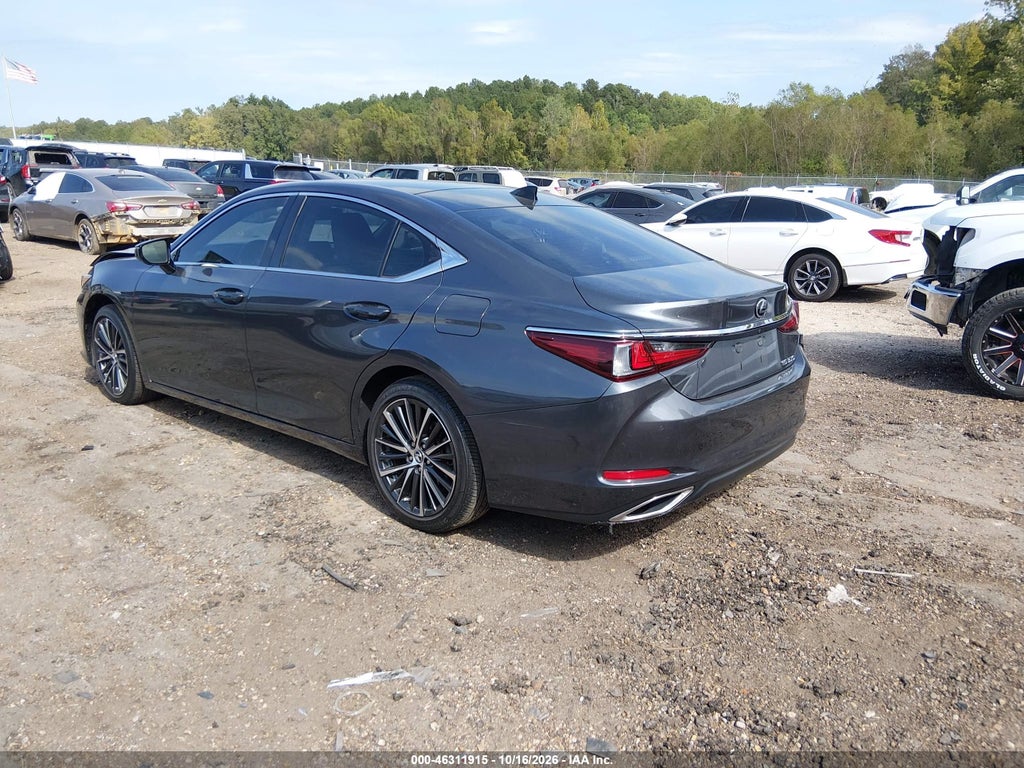 Lexus ES 2024