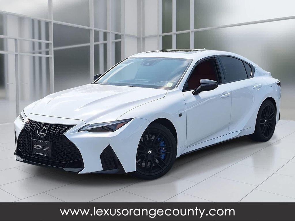 Lexus IS 2024
