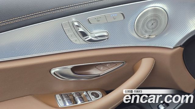 Mercedes-Benz E-Класс 2021