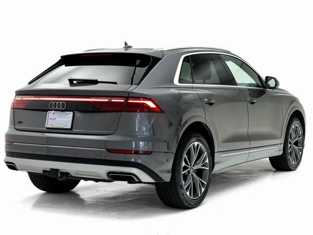 Audi Q8 2025