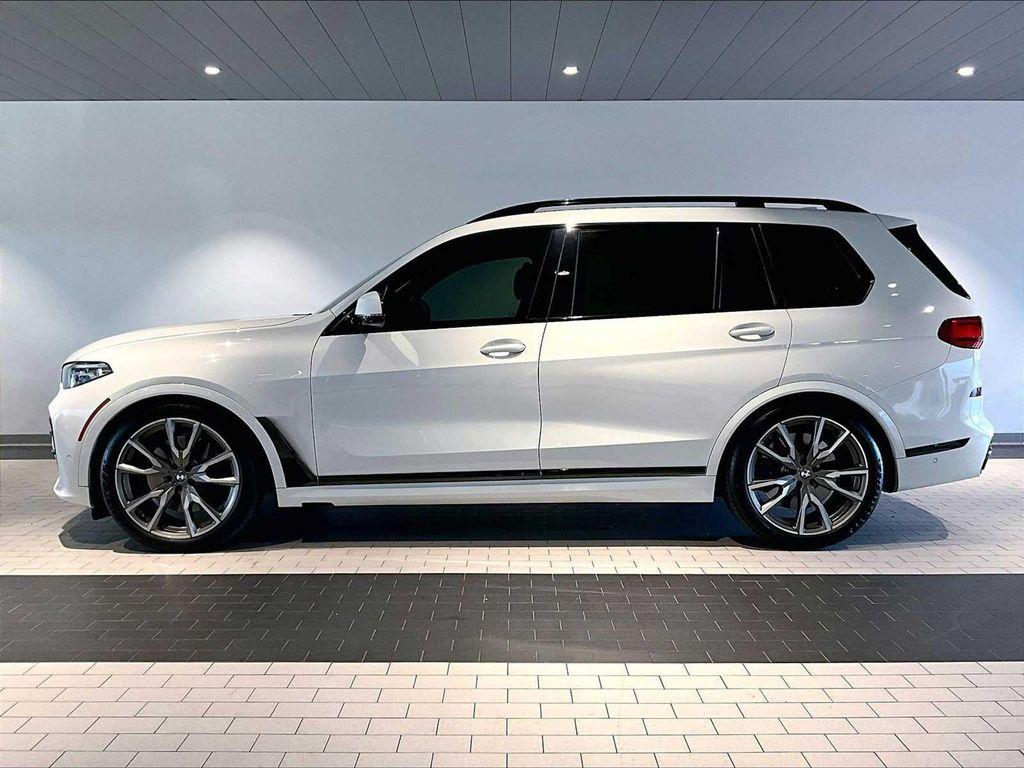 BMW X7 2021