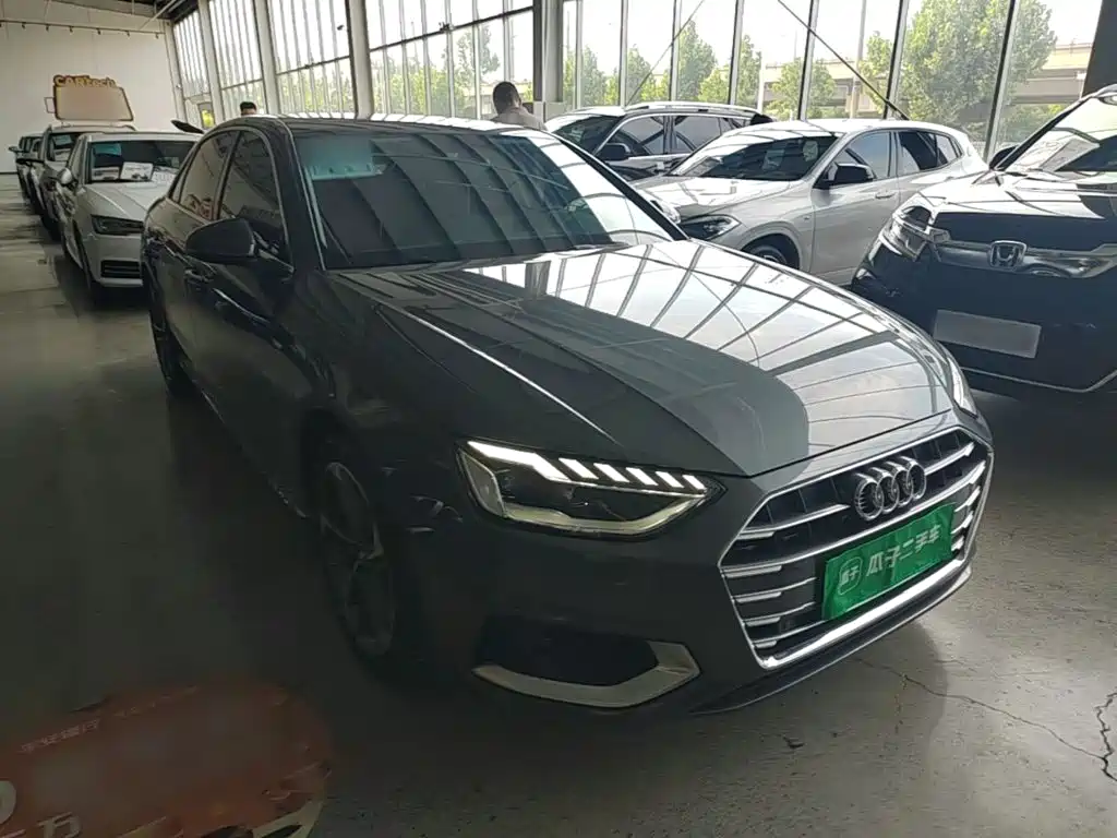 Audi A4 2021
