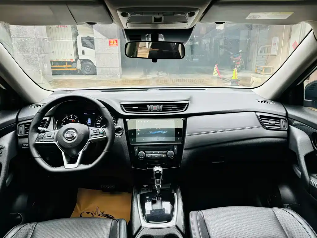 Nissan X-Trail 2021