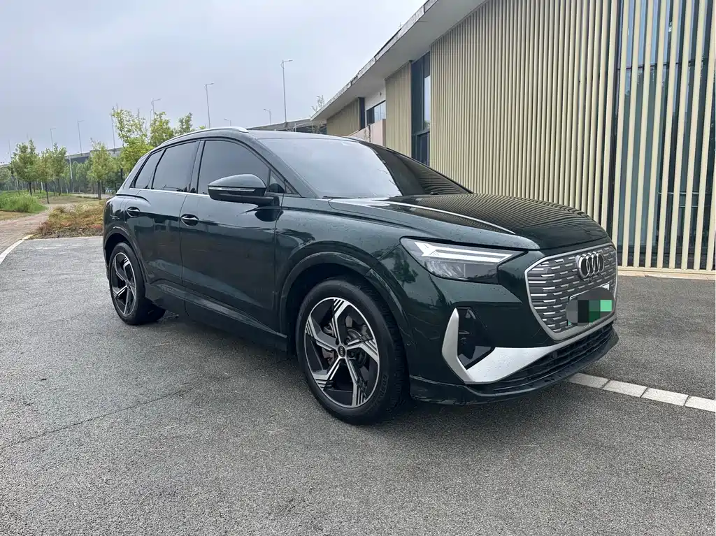 Audi Q4 e-tron 2022