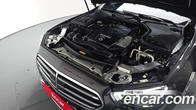 Mercedes-Benz E-Класс 2021