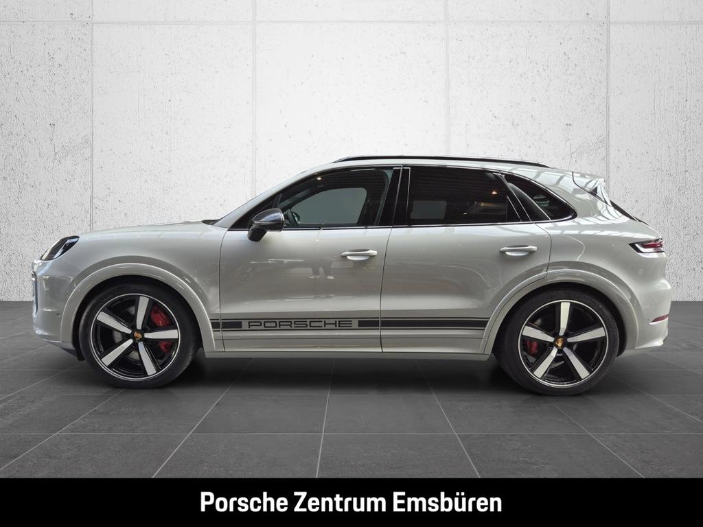 Porsche Cayenne 2024