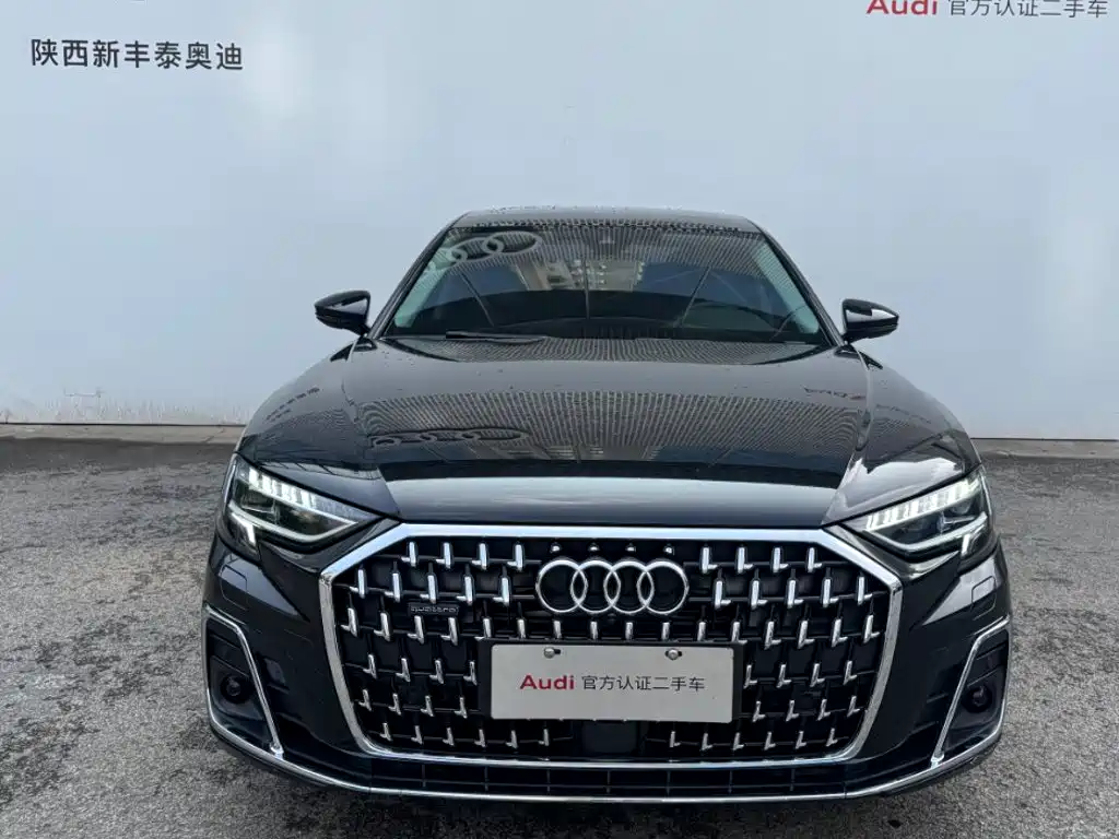 Audi A8 2025