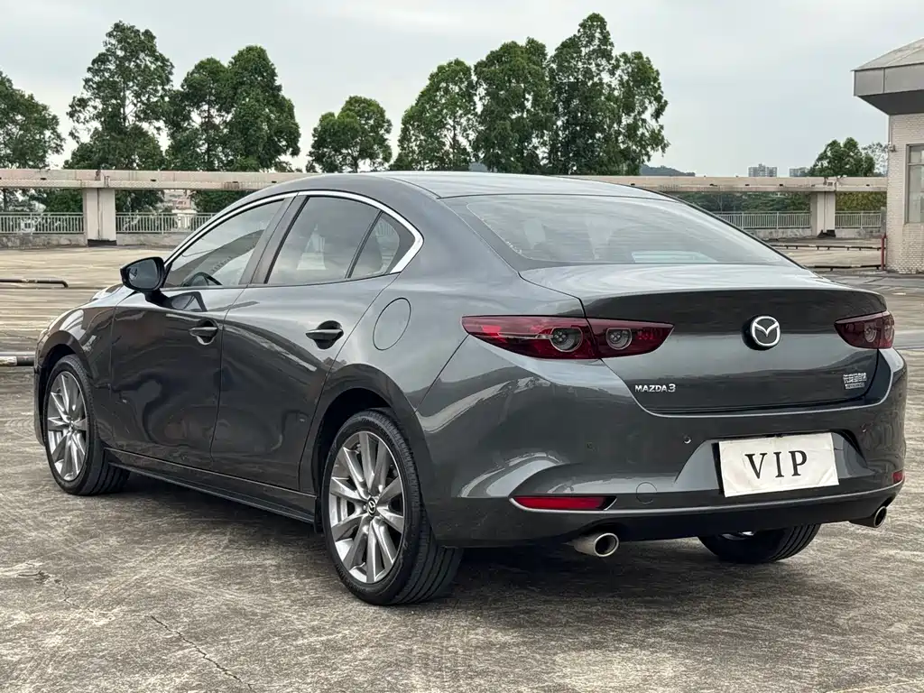 Mazda 3 2021