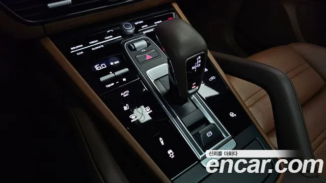Porsche Cayenne 2020