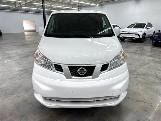 Nissan NV200 2021