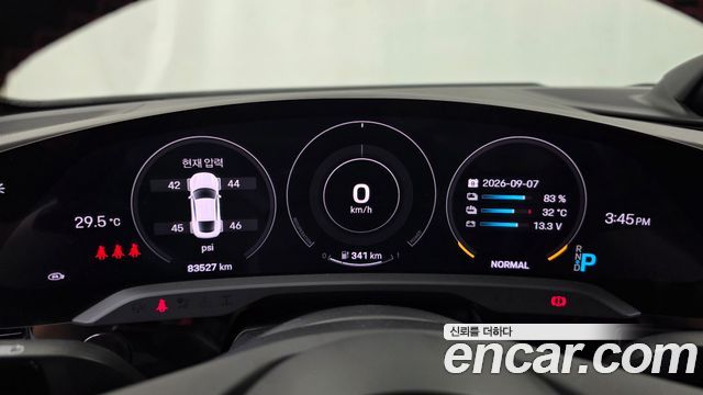 Porsche Taycan 2021
