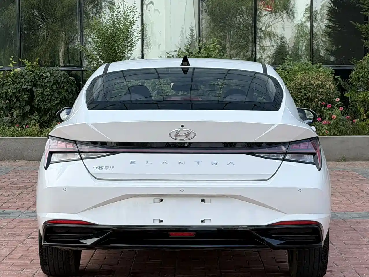 Hyundai Elantra 2022