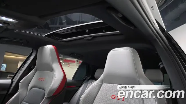 Volkswagen Golf 2024