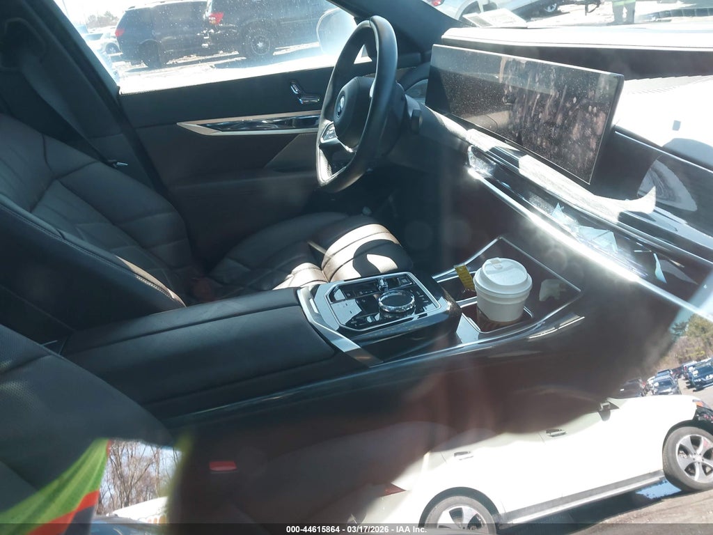 BMW i7 2024