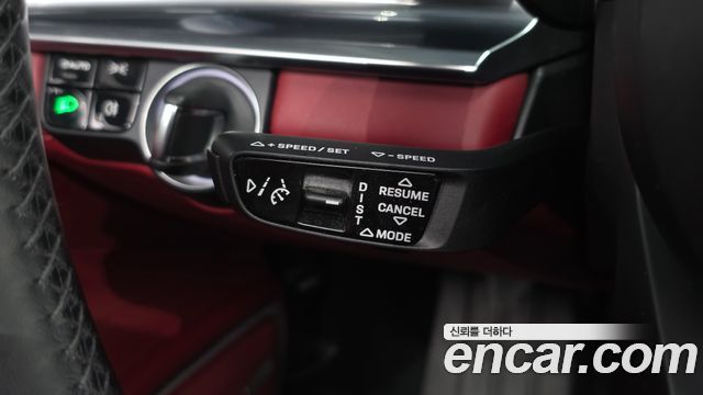 Porsche Panamera 2021