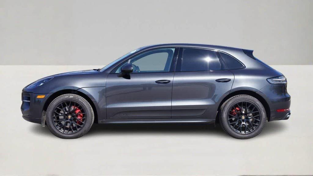Porsche Macan 2021