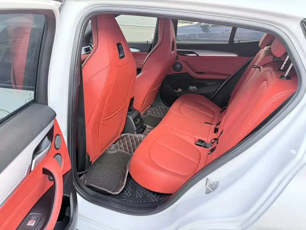 BMW X2 2021
