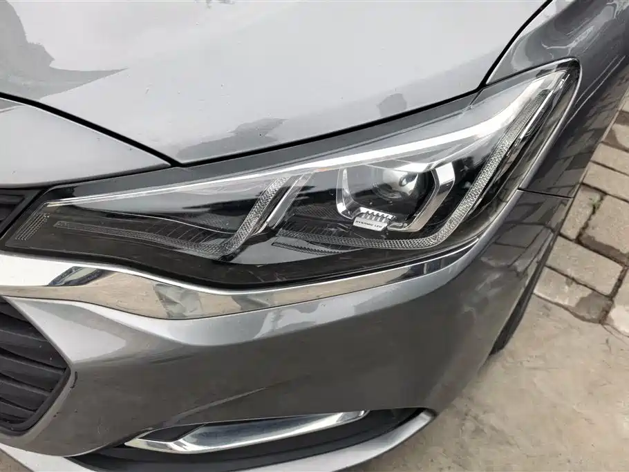 Chevrolet Cruze 2021