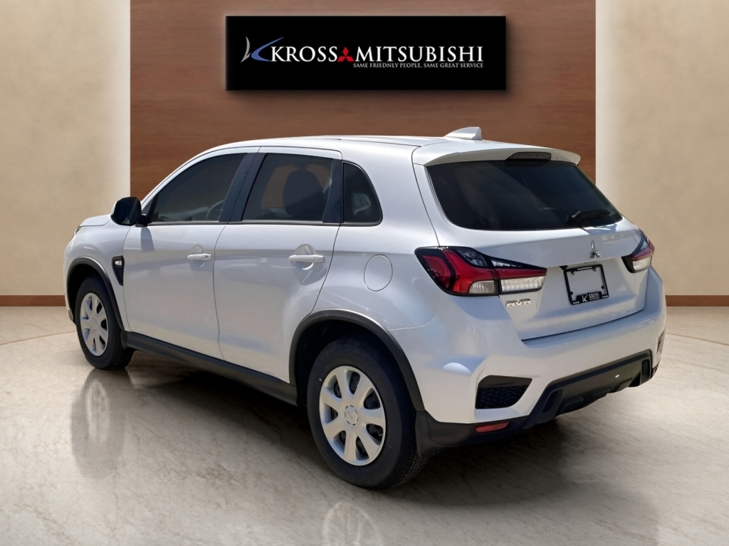 Mitsubishi RVR 2025