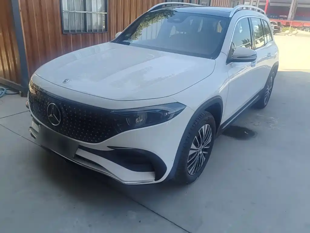 Mercedes-Benz EQB 2026