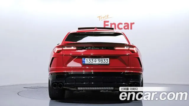 Lamborghini Urus 2022