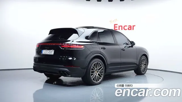 Porsche Cayenne 2023